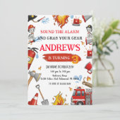 Invitation Personal Firefighter Birthday party (Debout devant)