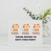Invitation personnalisée avec un chat de yoga mign (Debout devant)