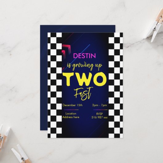 Invitation Personnaliser la course à deux anniversaires d'inv (Devant/Arrière en situation)