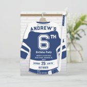 Invitation Personnaliser la fête d'anniversaire de hockey num (Debout devant)