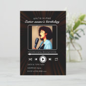 Invitation Personnaliser l'invitation de la fête d'anniversai (Debout devant)