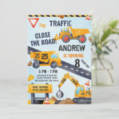 Invitation Pesonal Modern Construction Birthday With Photo (Debout devant)