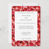 Invitation Pétales de rose rouge romantique Mariage floral (Devant)