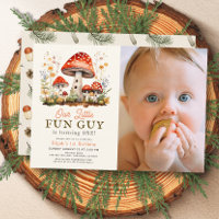 Petit Amusant Guy Mushroom Garçon Photo 1er annive