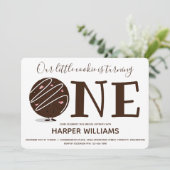 Invitation Petit Cookie Turner Un Premier Anniversaire (Debout devant)