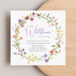 Invitation Petit Fleur sauvage Aquarelle Bébé Fille Douche<br><div class="desc">Une élégante invitation à prendre une douche pour bébé avec "un petit fleur sauvage est en route" écrite dans un mélange de typographie moderne gris et d'un script élégant lavande violet, et une couronne d'aquarelles violette, rose, pêche et jaune d'inspiration boho. Personnalisez le nom et les détails de la douche...</div>