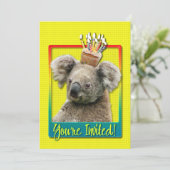Invitation Petit gâteau d'invitation - koala (Debout devant)