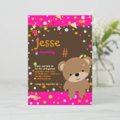 Invitation Petit ours en peluche/Fond bricolage+texte (Debout devant)