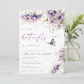 Invitation Petit papillon sur le chemin du baby shower violet (Debout devant)