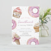 Invitation Petite amoureuse Cupcake rose & Donut Anniversaire (Debout devant)