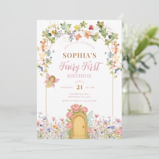 Invitation Petite Fée Première Porte Anniversaire (Debout devant)