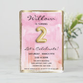 Invitation Petite fille 2e anniversaire rose et or (Debout devant)