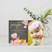 Invitation Petites filles Photo Citrouille Premier anniversai (Debout devant)