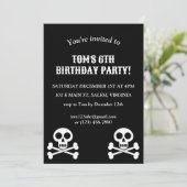 Invitation Petits enfants pirates Crâne et os croisés Anniver (Debout devant)