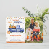 Invitation photo avec citrouille (Debout devant)