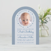 Invitation Photo Blue Arch Notre Petit Anniversaire Amoureux (Debout devant)