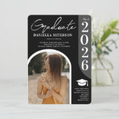 Invitation Photo bold 2023 arch graduation noire (Debout devant)