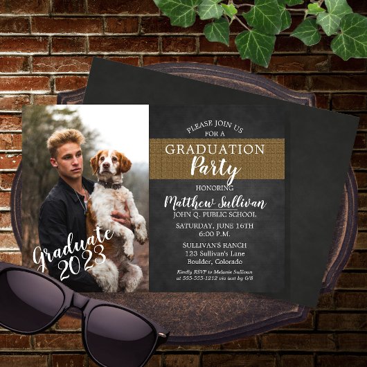 Invitation Photo Charbon robuste | Burlap Graduation Party