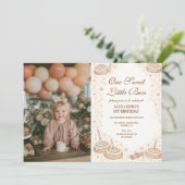 Invitation Photo Cinnamon Swirl Little Bun Birthday (Debout devant)