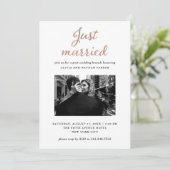 Invitation Photo classique | Juste mariés Faux Rose Gold (Debout devant)
