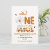 Invitation Photo Daisy Wild One 1st Birthday Girl (Debout devant)