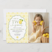 Invitation Photo d'anniversaire 2 ans sur le thème Gingham Le (Devant)