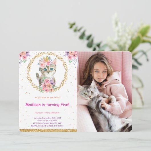 Invitation photo d'anniversaire de chaton (Debout devant)