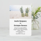 Invitation Photo de 2 ananas lors d'un mariage sur la plage (Debout devant)