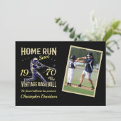 Invitation Photo de base-ball personnalisée Nom de l'année An (Debout devant)