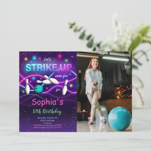 Invitation photo de Bowling modifiable (Debout devant)