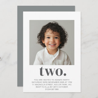 Invitation photo de deuxième anniversaire en gris