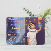 Invitation Photo de fête d'anniversaire dans l'espace éditabl (Debout devant)