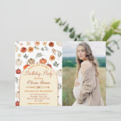 Invitation Photo de fête d'anniversaire rustique de citrouill (Debout devant)