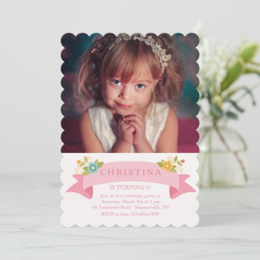 Invitation photo de fleurs délicates (Debout devant)