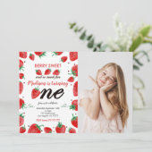 Invitation photo de fraise modifiable (Debout devant)