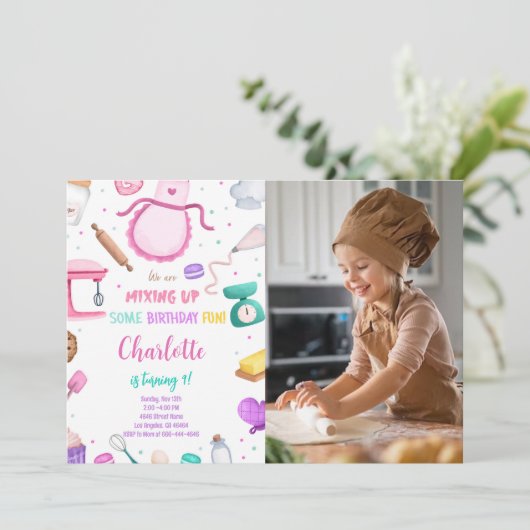 Invitation photo de gâteau de cuisson (Debout devant)