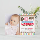 Invitation Photo de la fête d'anniversaire de beige (Debout devant)