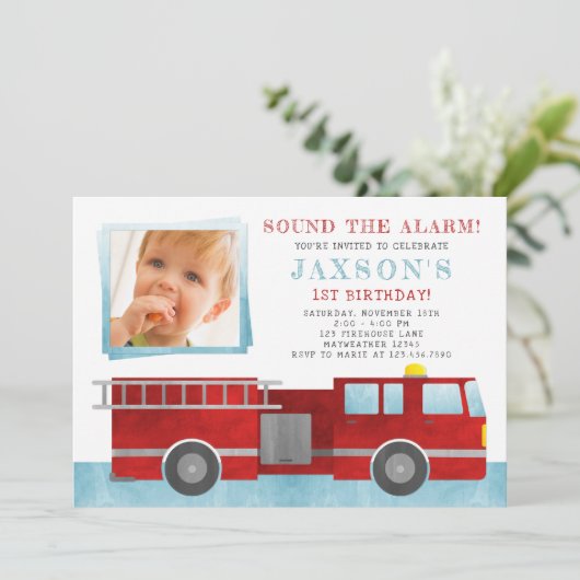 Invitation photo de la fête d'anniversaire de Fire (Debout devant)