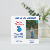 Invitation Photo de la fête des garçons de trois ans (Debout devant)