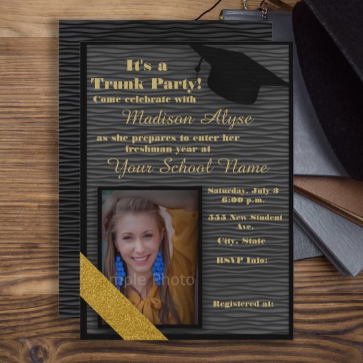 Invitation Photo de la partie du collège Black and Gold Trunk