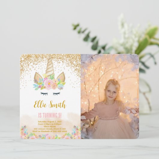 Invitation photo de licorne mignonne (Debout devant)