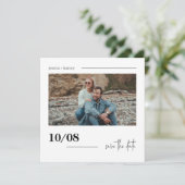 Invitation Photo De Script Minimal Moderne Enregistrer La Dat (Debout devant)