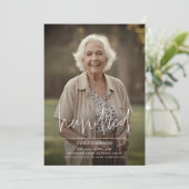 Invitation Photo de script moderne minimal 100e anniversaire (Debout devant)