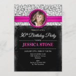 Invitation Photo du 30e anniversaire - Silver Black Hot Pink<br><div class="desc">30e anniversaire Invitation avec votre photo Design élégant en noir,  faux argent parties scintillant avec une pointe de rose chaud. Parfait pour une fête du trentième anniversaire féminin. Il peut être customisé pour n'importe quel âge !</div>