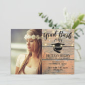 Invitation Photo du parti Rustique Grad Bash (Debout devant)