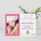 Invitation photo du petit chef à la pâtisserie (Debout devant)