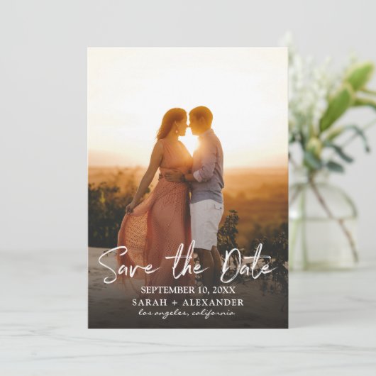 Invitation Photo - Faire part vertical avec écriture 2 (Debout devant)