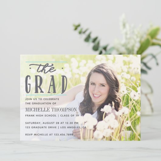 Invitation Photo Grey and Blue Chevron Graduate Party (Debout devant)