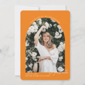 Invitation Photo minimale moderne Orange Girly Graduation Par (Dos)