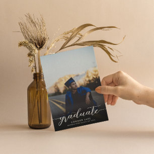 Invitation Photo Minimaliste Il L'A Fait Graduation Party